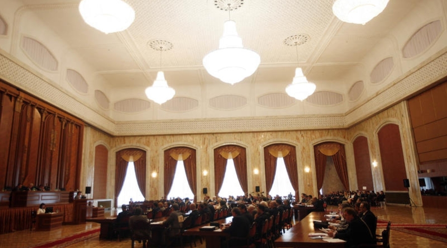 Сегодня депутаты решали проблемы образования