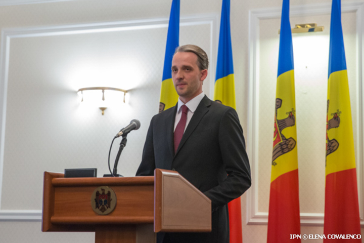 Еуджен Стурза: Непосредственная угроза для Молдовы исходит от приднестровского региона