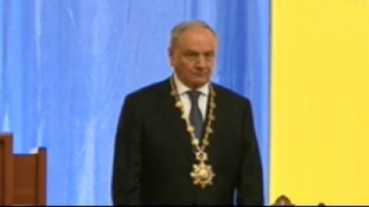 Покаяние президента. Тимофти признал себя жертвой тоталитарной системы.