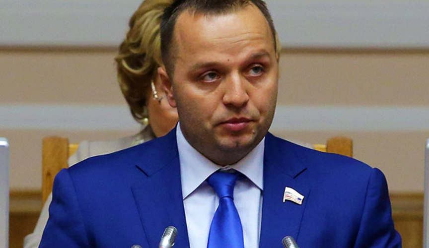 Сенатор РФ: в России могут легализовать однополые браки