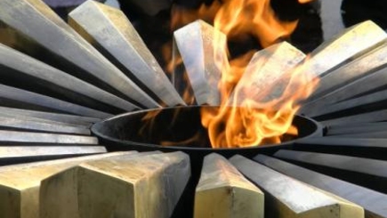 Акция в Молдове. «Зажжение «Вечного огня»