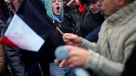 Рим и Париж вышли на протест