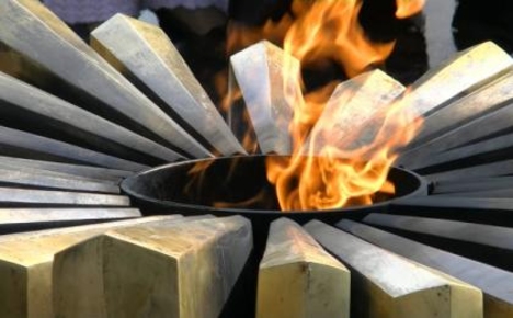 Акция в Молдове. «Зажжение «Вечного огня»