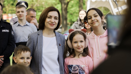 Молдаванам пора возвращаться домой!