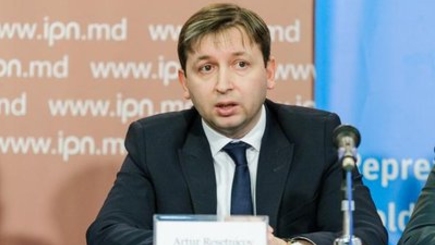 Коммунисты настаивают на досрочных выборах