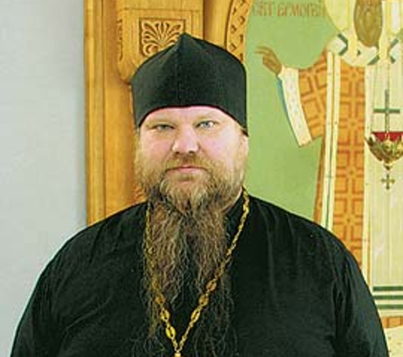 Двое румынских батюшек, которые должны были покинуть территорию Молдовы, обратились к председателю района Кагул с просьбой остаться в стране