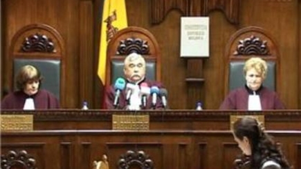 Мариан Лупу рассказал американскому послу, что Думитру Пулбере неравнодушен к деньгам…