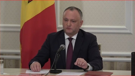 Президент Додон намерен организовать досрочные выборы