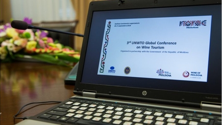 Премьер призвал продвигать туристический потенциал Молдовы