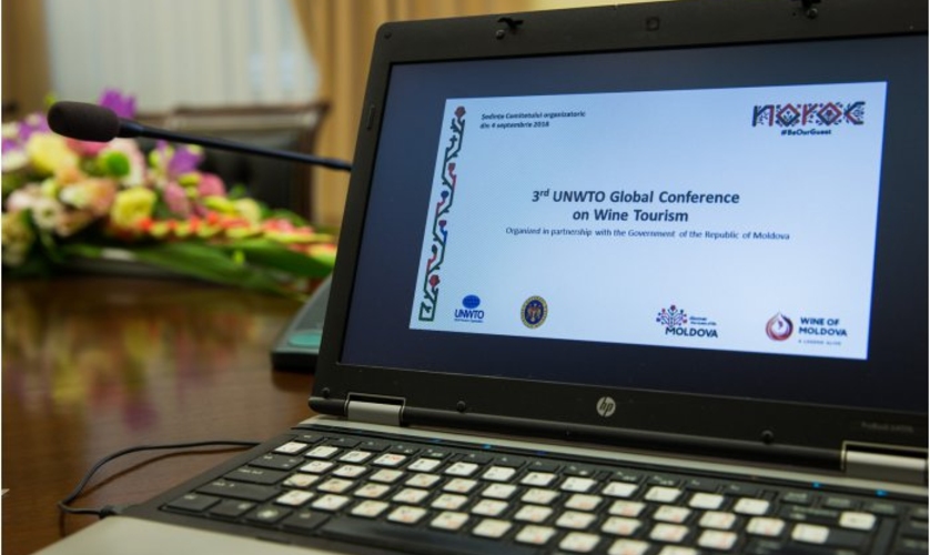 Премьер призвал продвигать туристический потенциал Молдовы