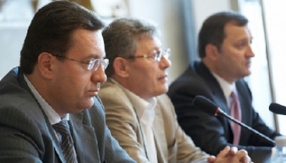 Политбюро обсудит 