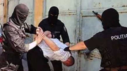 Численность полиции и статистика убийств. Без комментариев