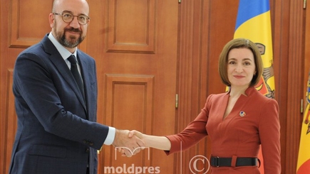 ЕС будет поддерживать нашу страну политически и экономически.