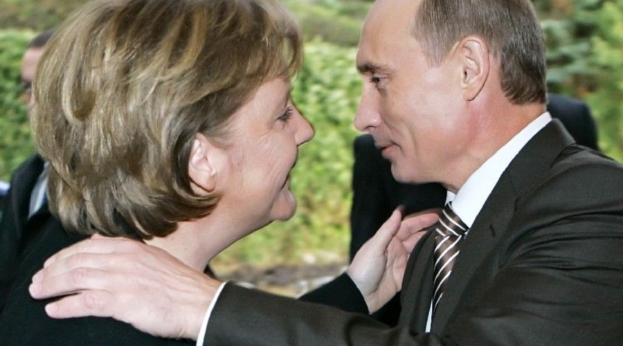 Призрак Путина будет сопровождать визит Ангелы Меркель в Кишинев