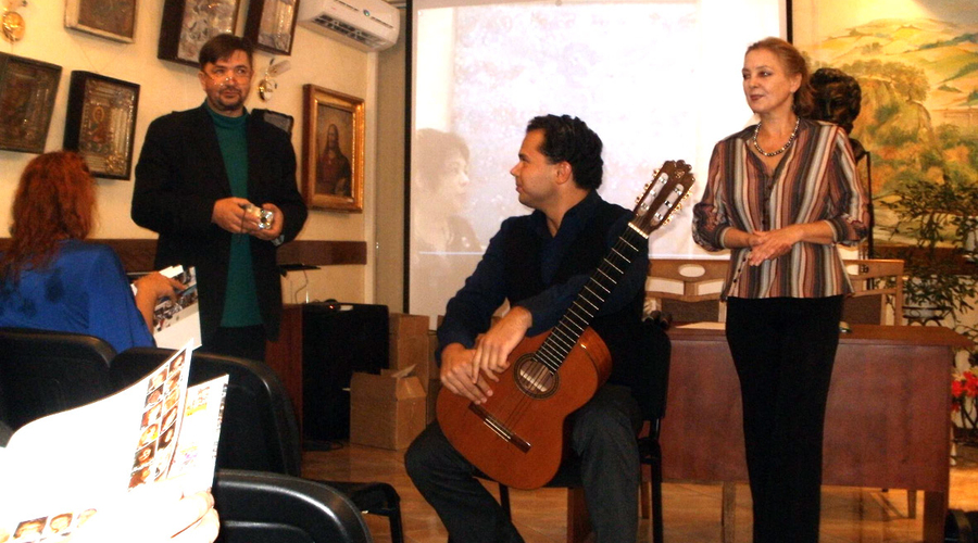 Презентация Каталога-справочника «Русская ветвь изобразительного древа Молдовы» в РЦНиК.