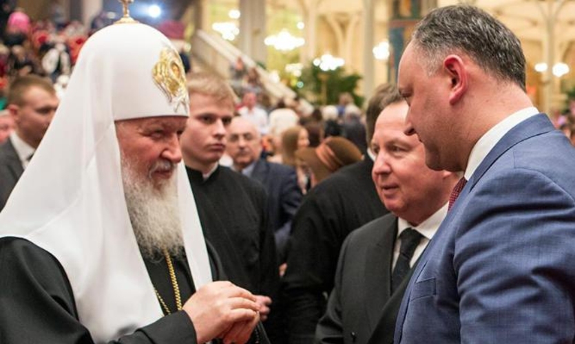 Патриарх Кирилл благословил Додона