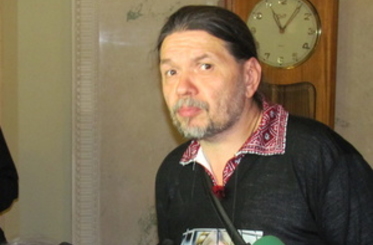 Бригинец показательно ушел с корпоратива Батьківщини, услышав русский язык