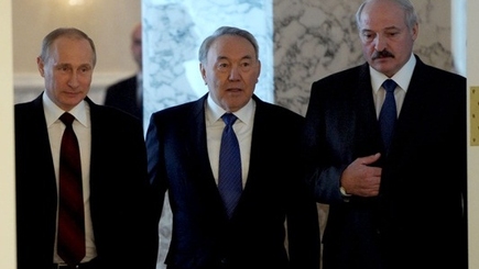 Пyтин, Лукaшенко и Назaрбаев подпишут соглашение о ЕAЭС