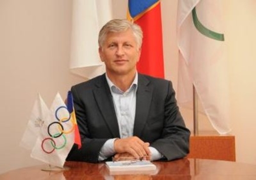 Депутата подозревают в указании ложных сведений о доходах