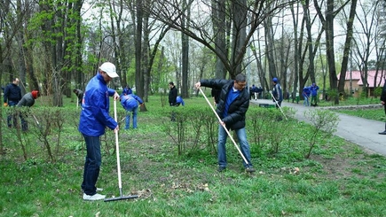 Democraţii din toată ţara au participat la salubrizarea de primăvară