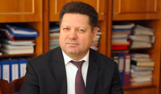 Депутат социалист покинул фракцию и объявил о переходе к Pro Moldova