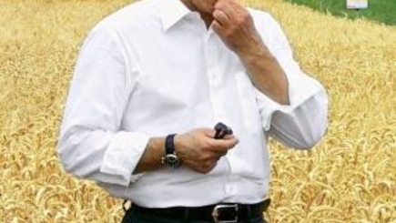 Путин поддерживает кандидатуру Дмитрия Медведева на пост Президента РФ