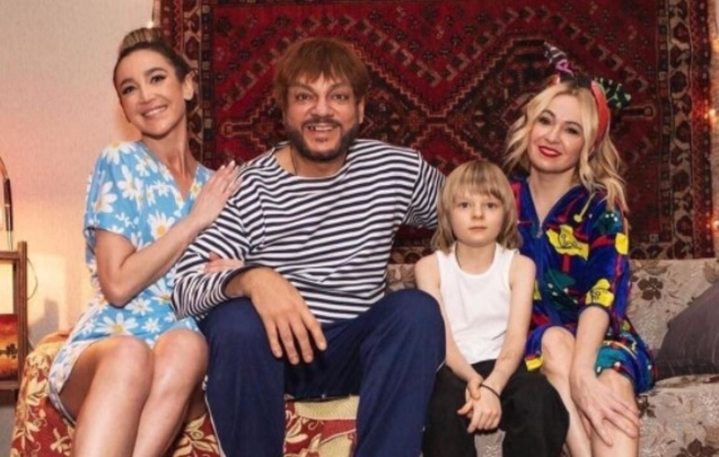 Долларовые миллионеры троллят нищих