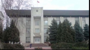 Партия Воронина нашла общий язык с партией Гимпу. Председателем Яловенского района избран либерал