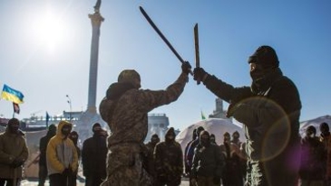 Украина: Двойные стандарты Запада пали еще ниже