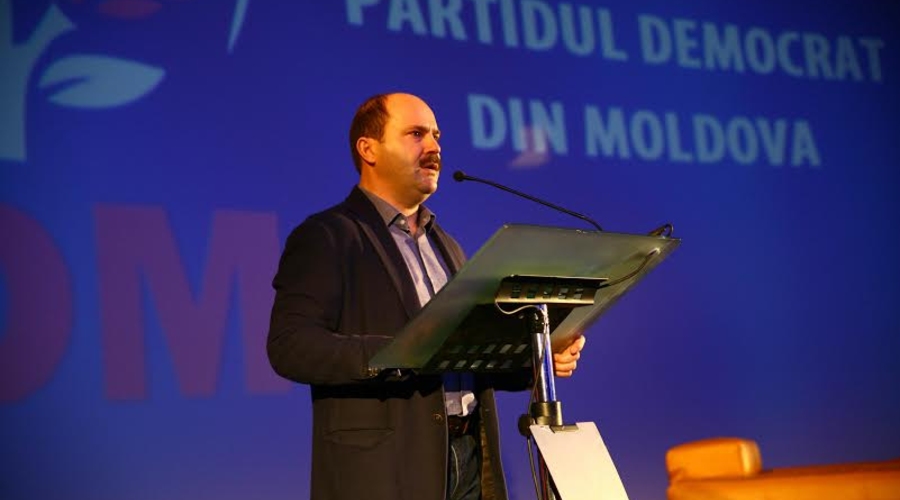 Activiștii democrați din Chișinău au discutat cu vicepremierul Valeriu Lazăr