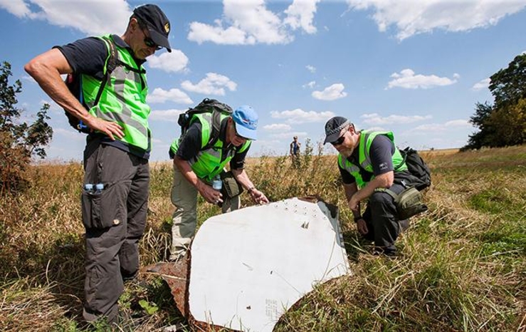 Рейс MH17 на Донбассе сбили из 
