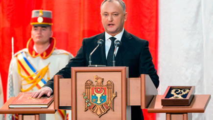 Додон поведал о божественной природе своей власти