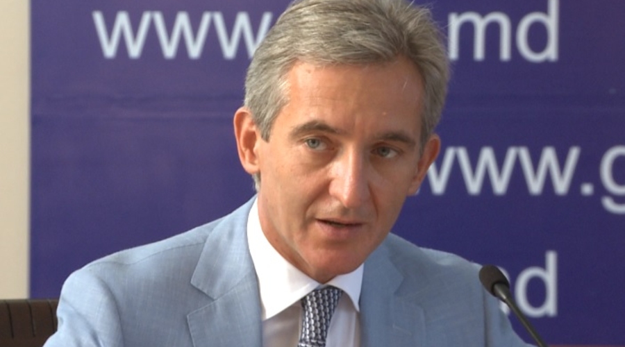 Лянкэ пообещал жителям села Резены сквер