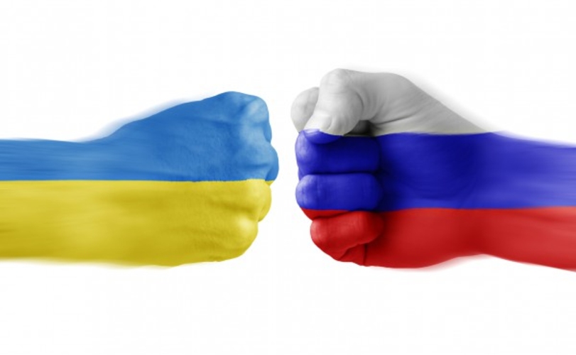 По некоторым версиям, роль России на Украине меняется – теперь акцент делается на обучении повстанцев