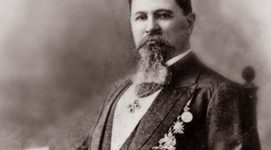 Вернуть имя Музическу