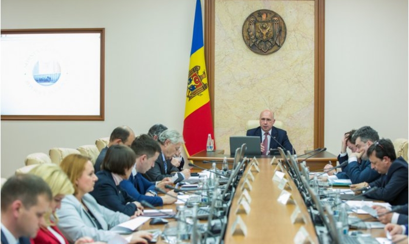 Правительство одобрило упразднение более 150 разрешительных документов