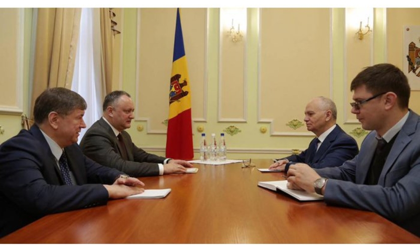 Молдавский президент встретился с послом России