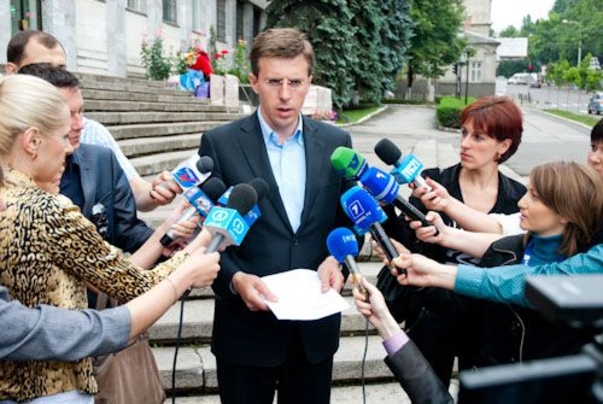 Законность решений Kиртоакэ  проверит парламент