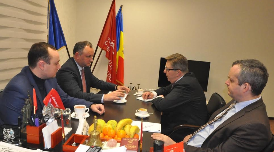 Додон предупредил Тапиолу: Договор с ЕС рано или поздно будет расторгнут