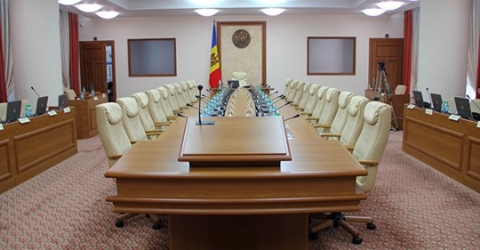 Об отставке правительстве Молдовы. Пожарников меняют на … ?