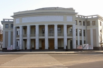 27 марта - Международный день театра