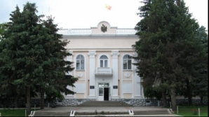 В Фэлештах председателем стал кандидат от ПКРМ. За него проголосовали коммунисты и демократы