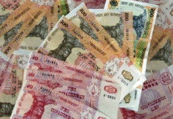 Лучшие учащиеся Молдовы получат почетные стипендии