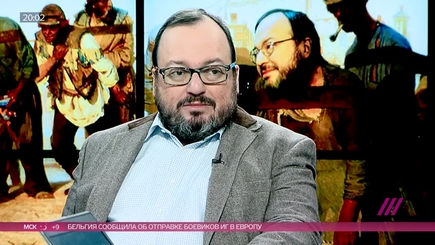 «Четыре следователя и два бойца СОБРа с болгаркой»: Белковский рассказал подробности обыска у себя в квартире