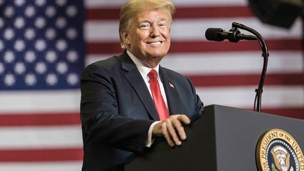 Конгресс США отложил голосование по импичменту Трампа