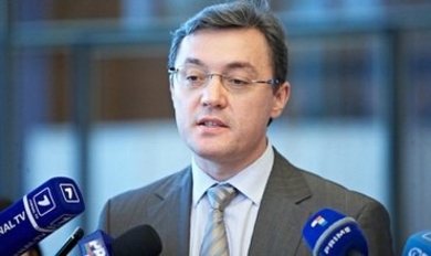 Корман назвал вредными заявления Бэсеску