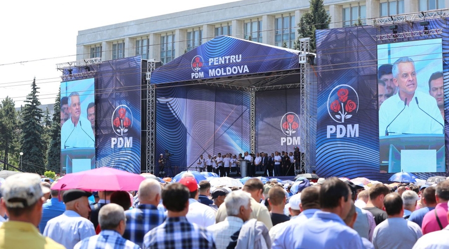 Чеботаря, Сырбу и Время заслушают в Парламенте по делу о попытке госпереворота в июне