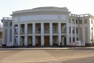 27 марта - Международный день театра