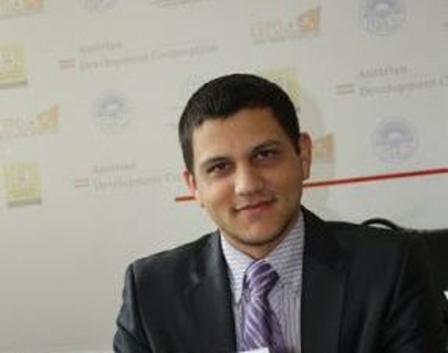 Бургуджи Сергей: 