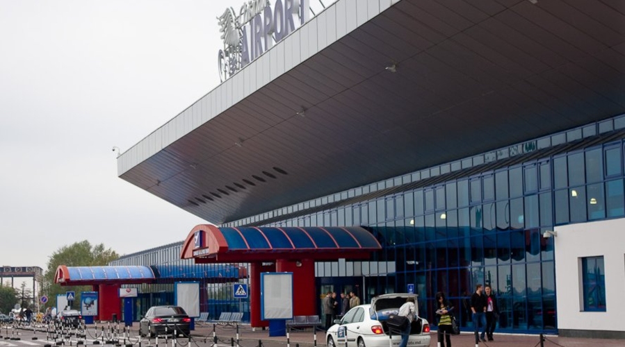 Сдали аэропорт